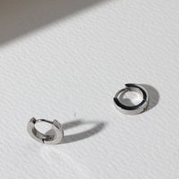 Thin Huggies Earrings - Silver