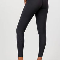 Essential Leah Legging