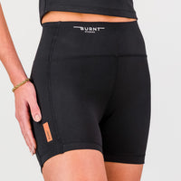 Essential Leah Short