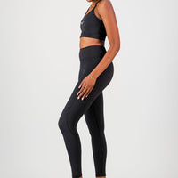 Essential Leah Legging